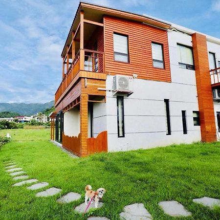 Luka Luna B&B Taitung Екстериор снимка